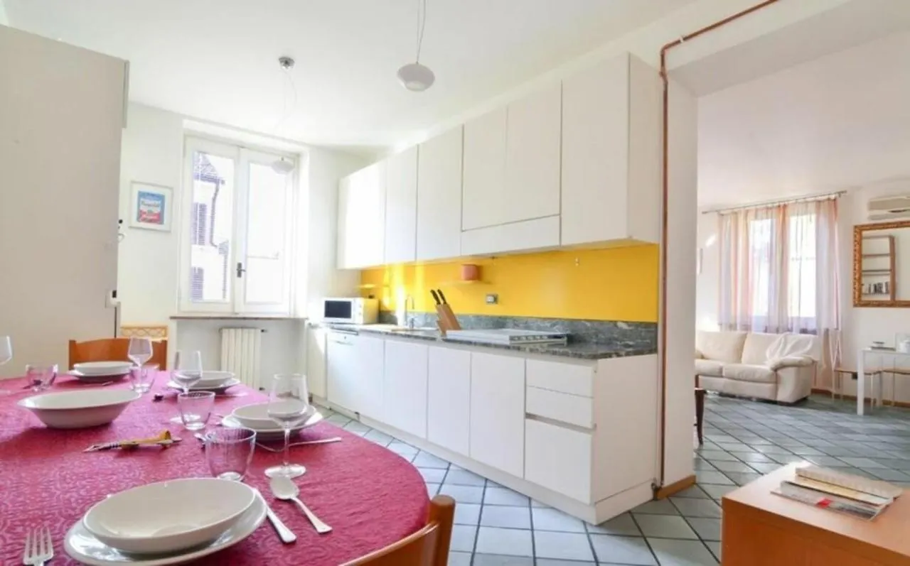 Apartament Marco D'Oggiono By Halldis Mediolan Włochy